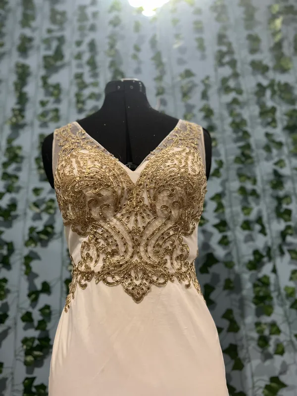 Narianna White & Gold Homecoming Dress - Image 7