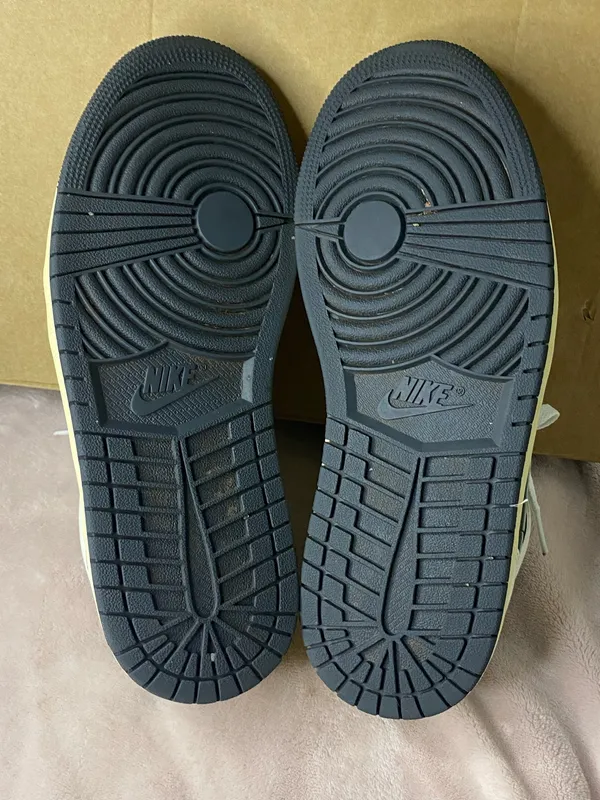 Nike Air Jordan 1 Low Women Shoes Size 9 - Image 7