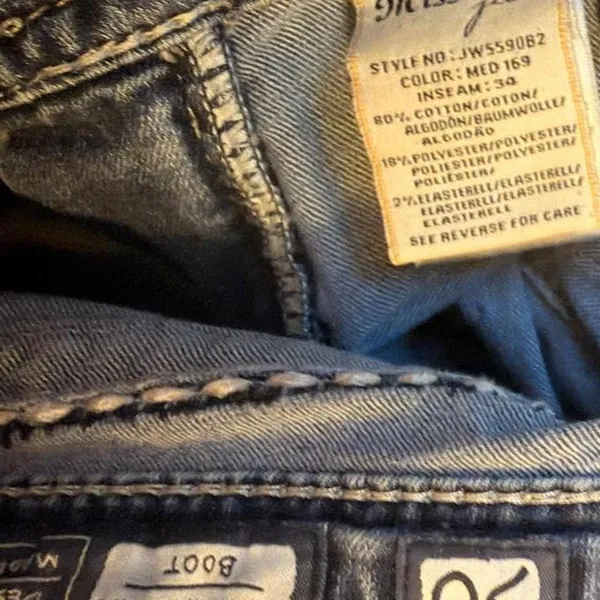 Miss Me Signature Boot Cut Jeans Women’s 30 Medium Wash Low Rise 28” Inseam - Image 2