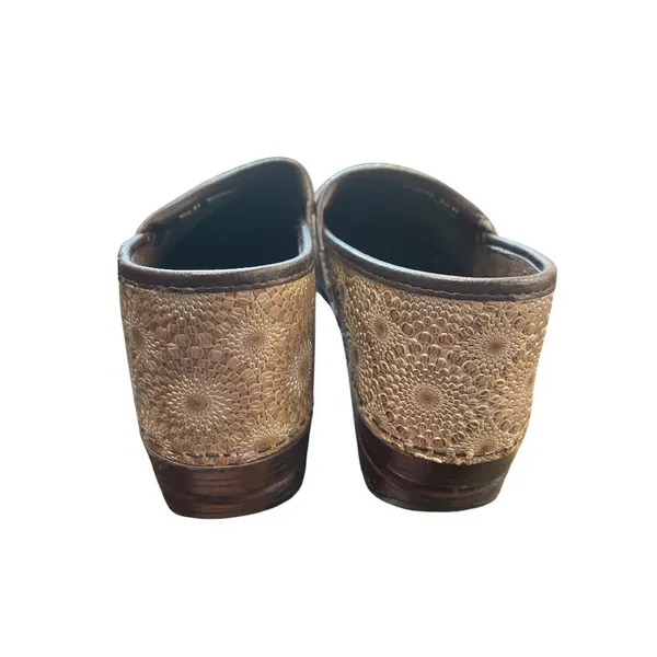 Dansko XP wms tan leather geometric nursing clogs shoes sz 41/10.5-11 SKU 9964 - Image 16
