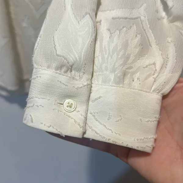 Loft ivory blouse size L - Image 4