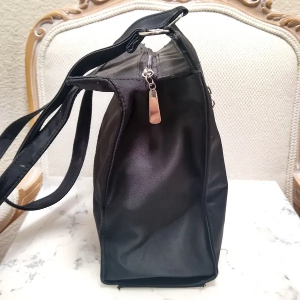 Vintage 90s Nylon Shoulder Bag Silver - Image 4