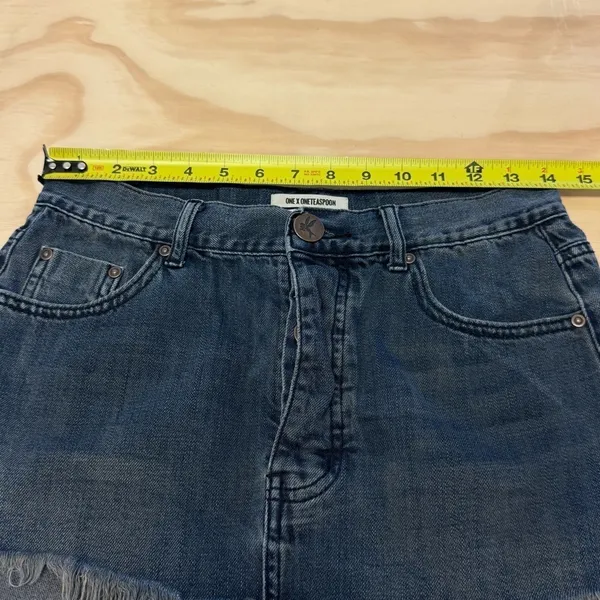 One Teaspoon Denim Button Fly‎ Raw Hem Mini Skirt W23 Charcoal Black - Image 9