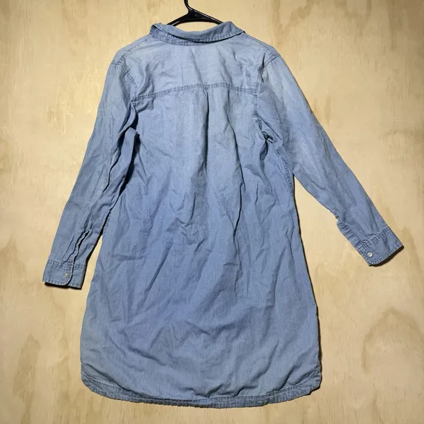 Old Navy Women's Chambray Shirt Dress Size L Blue Denim Look Long Sleeve - Image 8