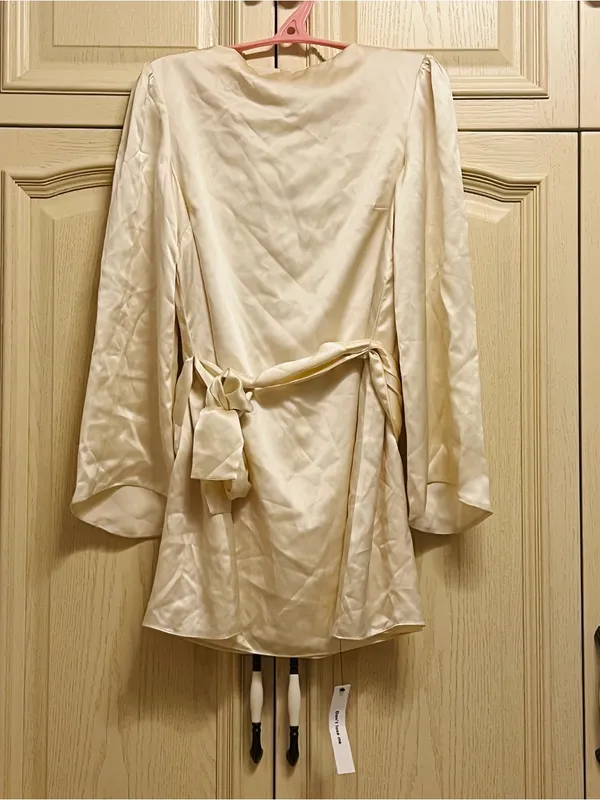 NWT Reformation Astrid Silk Dress Size 6 - Image 2