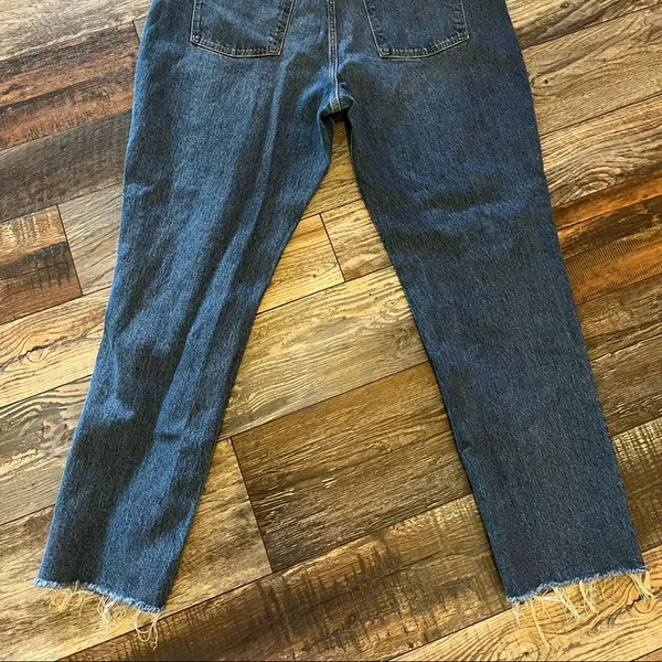 Old Navy high rise Slouchy straight jeans size 14 - Image 8