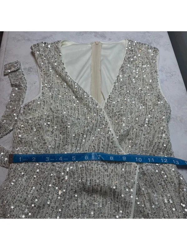 New Women's Cider Dress Size S Silver White Sequin Wrap Mini Party - Image 7