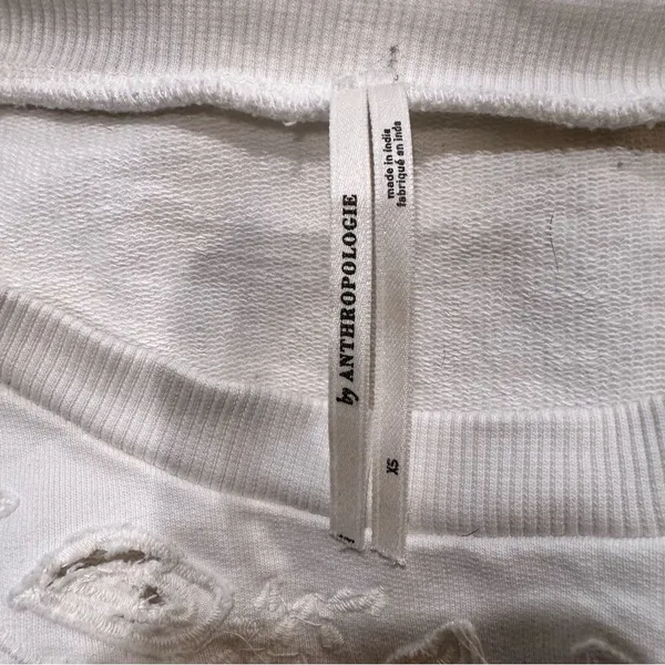 Anthropologie White Embroidered Cutwork Sweatshirt – Size XS (Oversized Fit) - Image 10