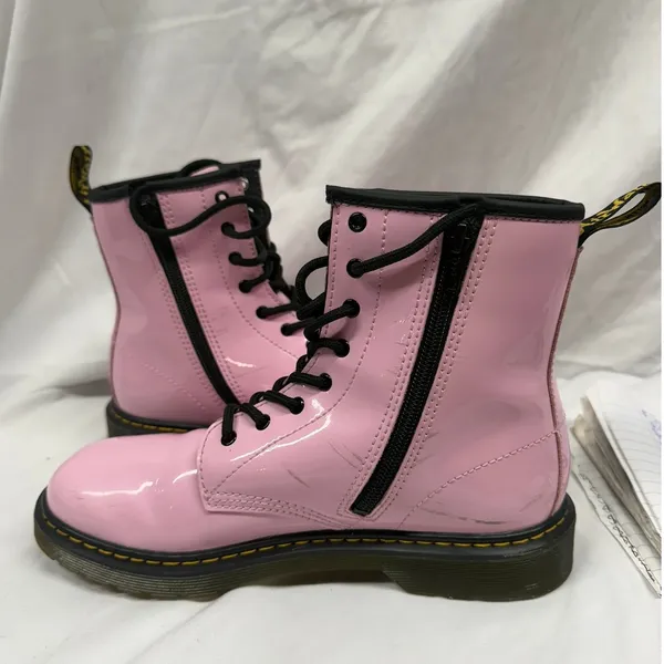 Dr. Martens Women's Sz 7 1460 Pink‎ Patent Leather Side Zip Combat Lace Up Boots - Image 4