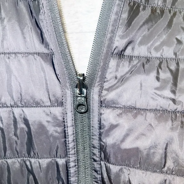 Lululemon puffer reversible black heather gray bomb bomber primaloft jacket - Image 3