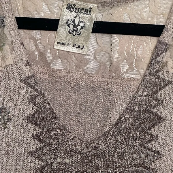 Vocal Apparel Mystic Shimmer Lace Tank‎ in Beige Size Large Lightweight V Neck - Image 3