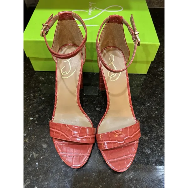 Sam Edelman Yaro block-heel sandals in a vibrant rose red Size 8 Croc Embossed - Image 4