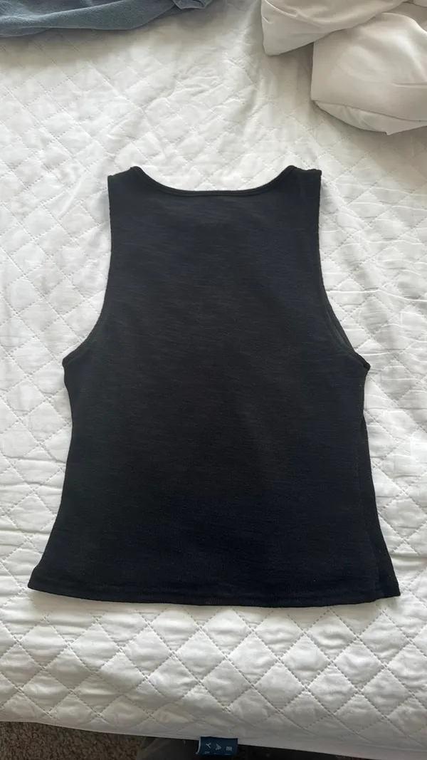 Princess Polly Top Black Tank Crop - Image 2