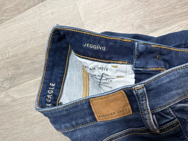 American eagle jegging jeans  - Image 5