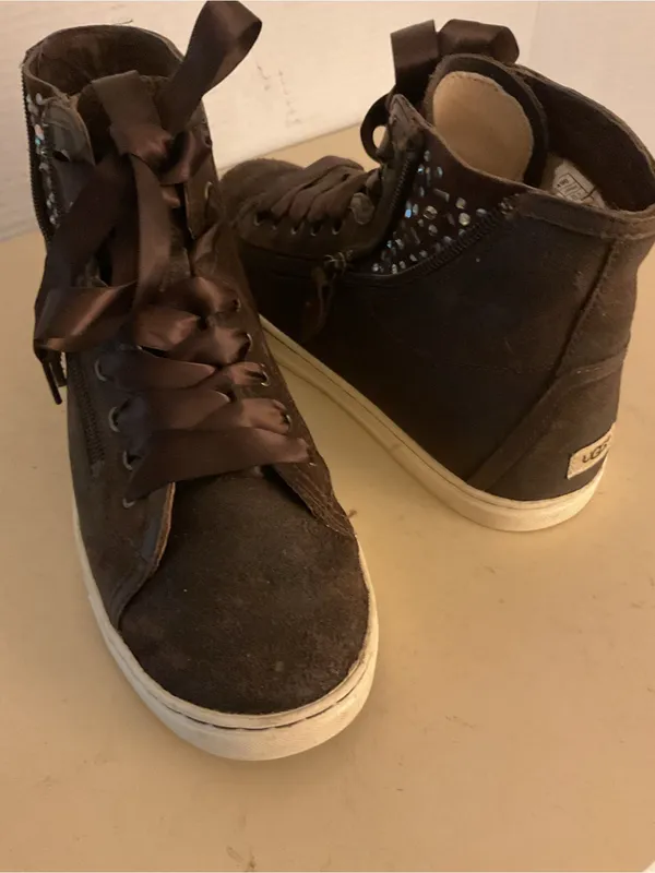 UGG Women's Dark Brown leather High-Top Sneakers with Ribbon Laces US 8.5 - Image 2