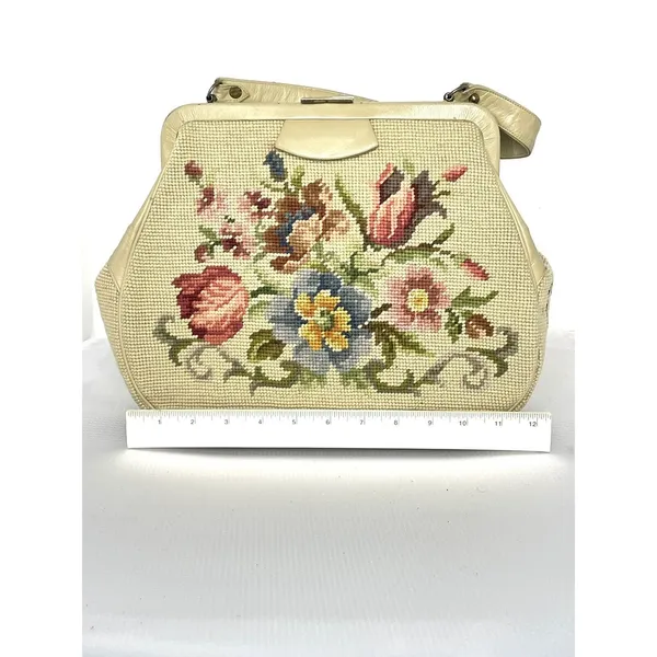 Vintage 50's Needlepoint Floral Purse Handbag Pockets Coin Purse Beige - Image 9