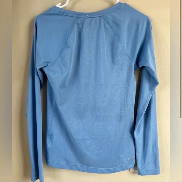 Nike Drifit Running Longsleeve - Image 2