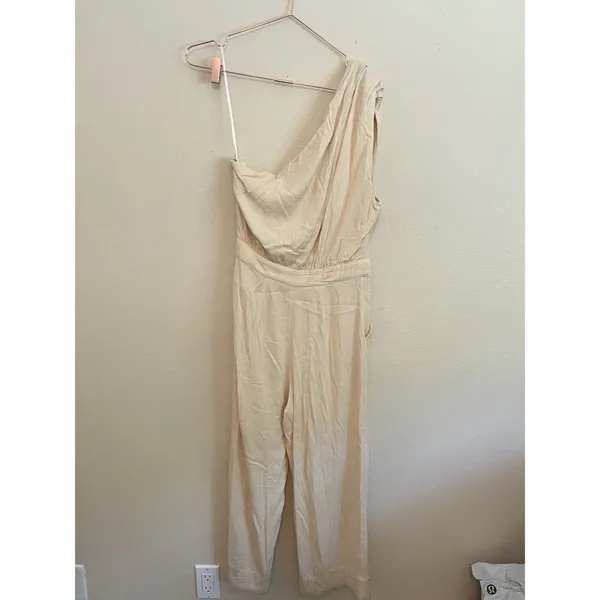 Free People Avery Jumpsuit Size 6 One Shoulder Wide Leg‎ Pocket Cream Color - Image 8