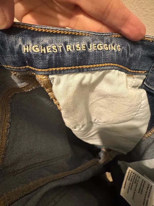 American Eagle Outfitters Highest Rise Jegging  - Image 3