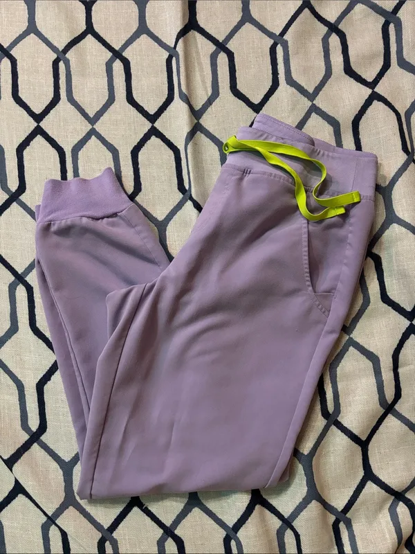 FIGS Womens Lavender Dew Zamora High-Rise Jogger Scrub Pant size Small Petite - Image 2