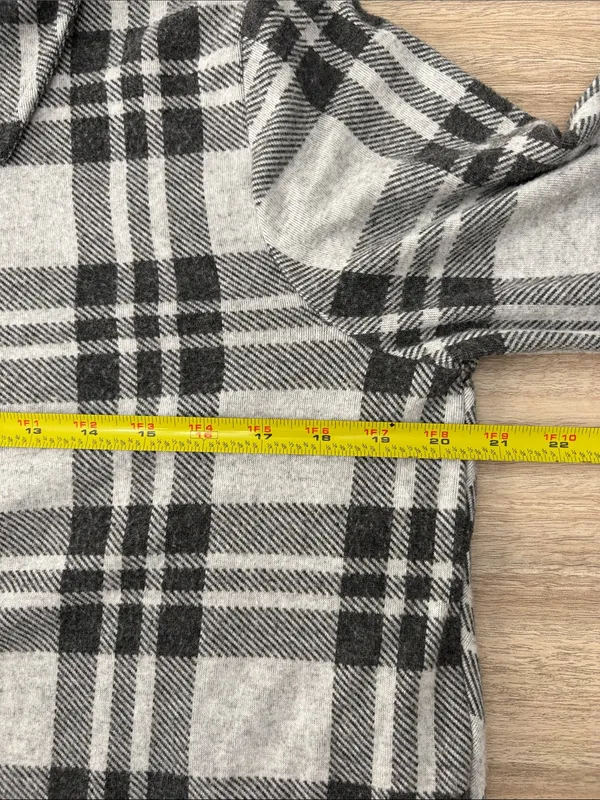 Soft Surroundings Paramour Plaid Grey Long Sleeve Tunic Button Down Top - Image 8