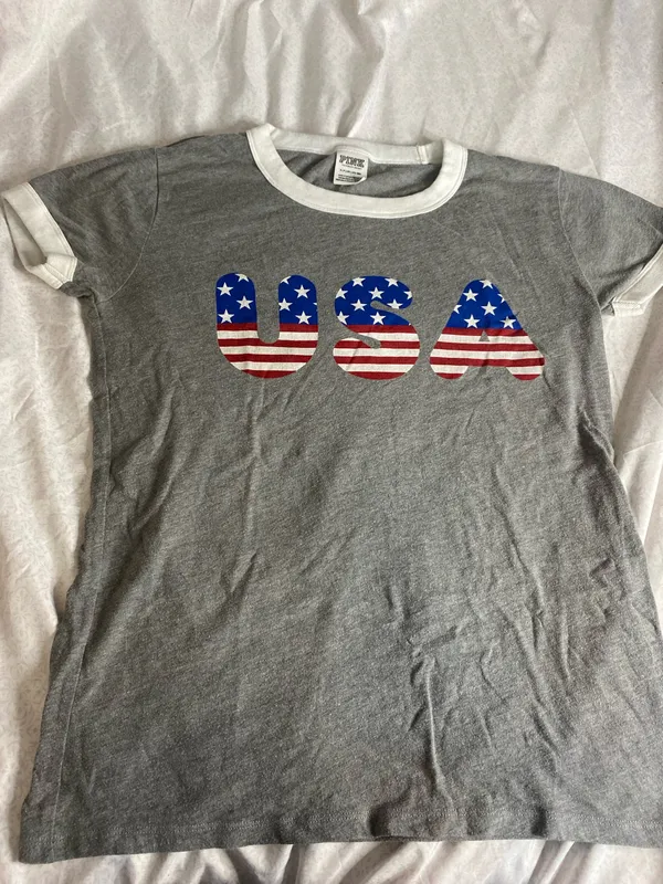 Victoria Secret PINK USA gray Tshirt - Image 3