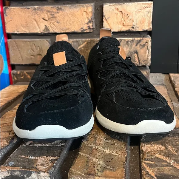Earth Desire‎ Flow Women’s Black & Tan Slip On Sneakers Size 8 - Image 3