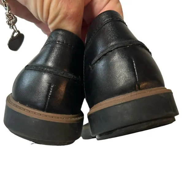 Clarks Women’s Raisie Eletta Loafer Black Leather Tweed 10 Soft Cushion - Image 3