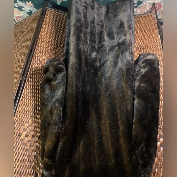 Vintage Faux Fur Long Coat Made in USA Size L - Image 9