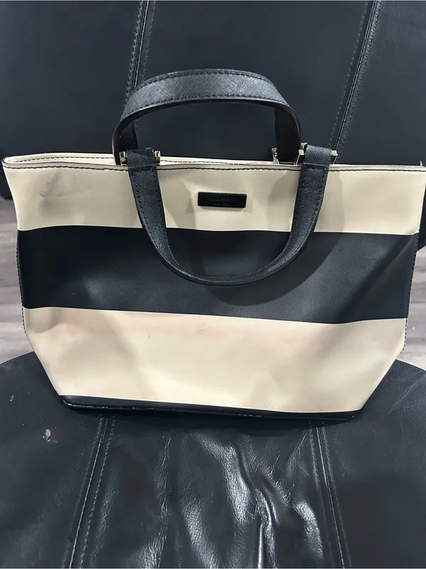 kate spade Black and Cream Striped Tote see pics for flaws on cream section - Image 2