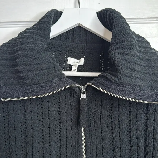 Aerie Cable Car Quarter Zip Sweater Chunky Knit Black W1674 Sz M - Image 4