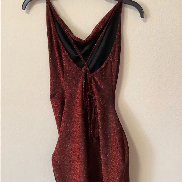 DRESS—NEW Metallic Copper Red Maroon Color Tie Back Long Dress Gorgeous - Image 4