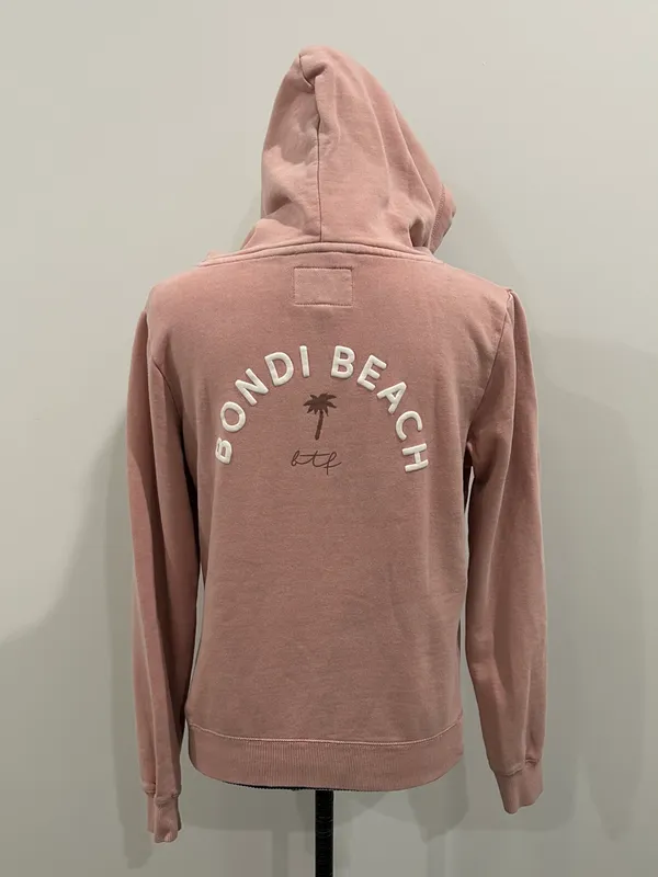 Between The Flags Bondi Beach Hoodie Pink Size M - Image 4