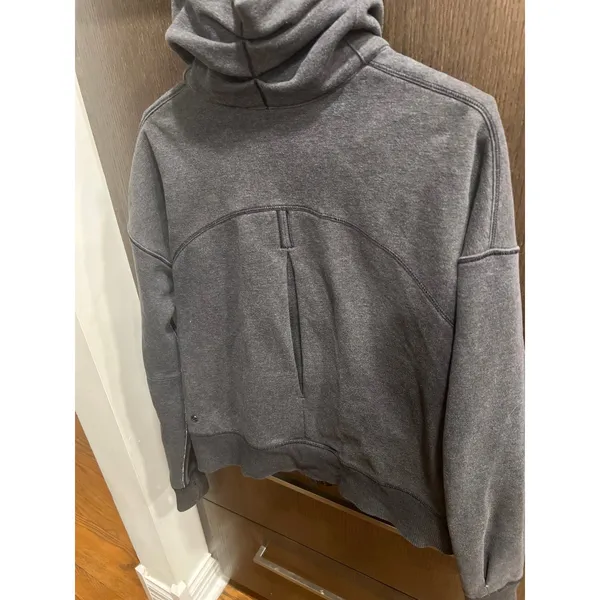 Lululemon Hug It Out funnel neck zip-up jacket in a heathered‎ grey women's 6 - Image 5