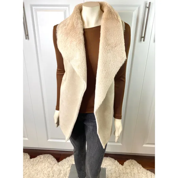 Twelfth Love Make Snow Angels Faux Fur Shawl Vest - Image 2