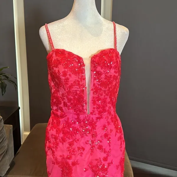 Women’s Pink Mermaid Fit Prom Party Dress Sparkly Sequins Lace Up Back Size 6 - Image 2