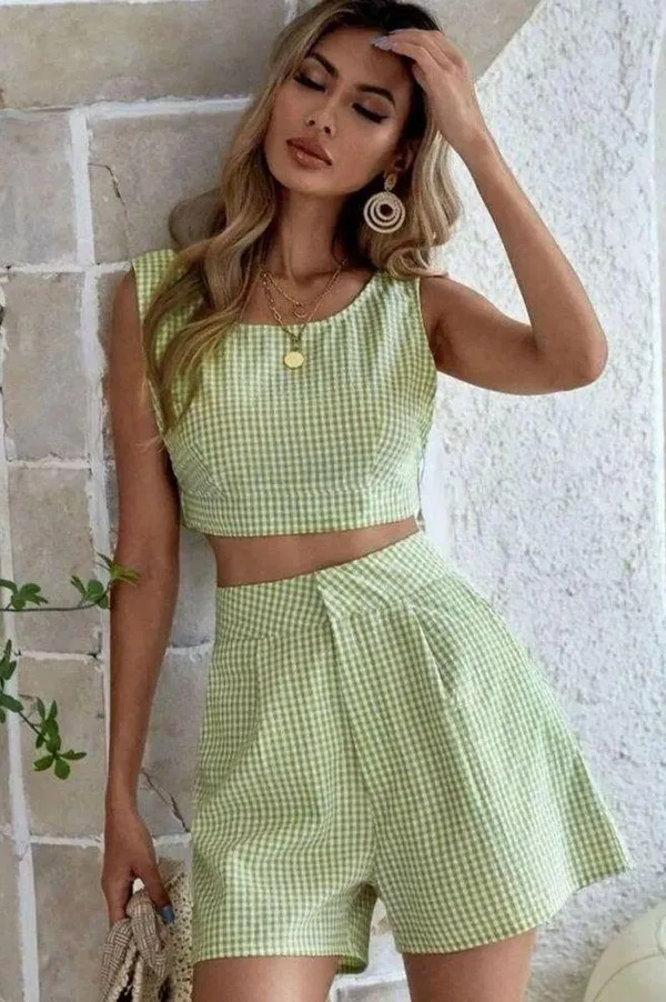 SHEIN GINGHAM Two Piace Set - Image 4