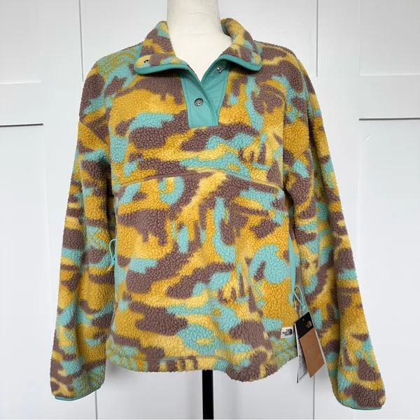 The North Face Fleece 1/4 Snap Pullover - Image 3