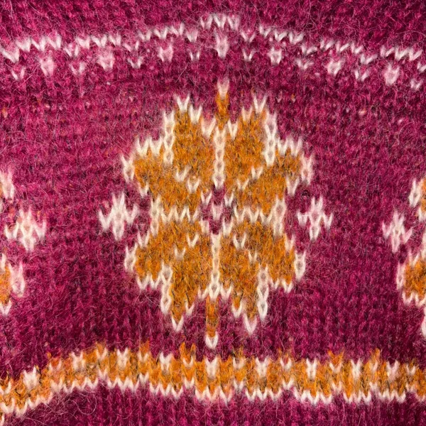 Vtg Twiggy Mohair Blend Fair Isle Snowflake Sweater Small Burgundy V-Neck Cozy - Image 3