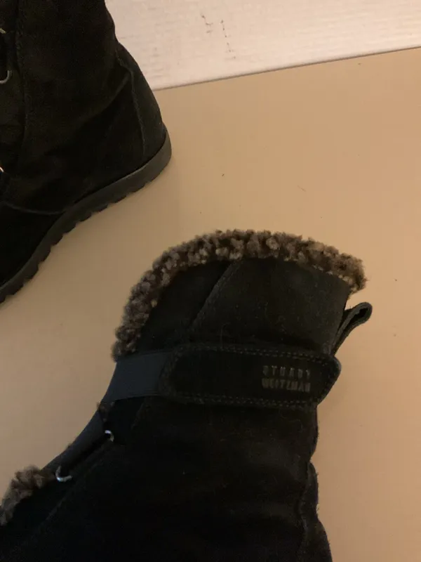 Stuart Weitzman women Black Suede Combat Boots with Brown Shearling Trim size 6 - Image 7