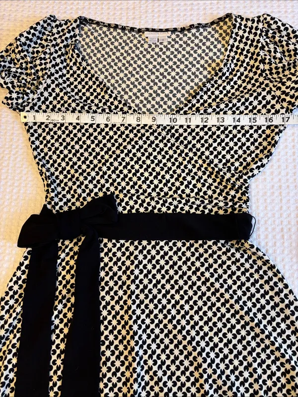 London Times Size 8 Black White Printed Midi Wrap V-Neck Fit & Flare Dress Belt - Image 8