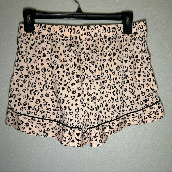 Victoria’s Secret leopard print loungewear pajama shorts women’s size small - Image 3