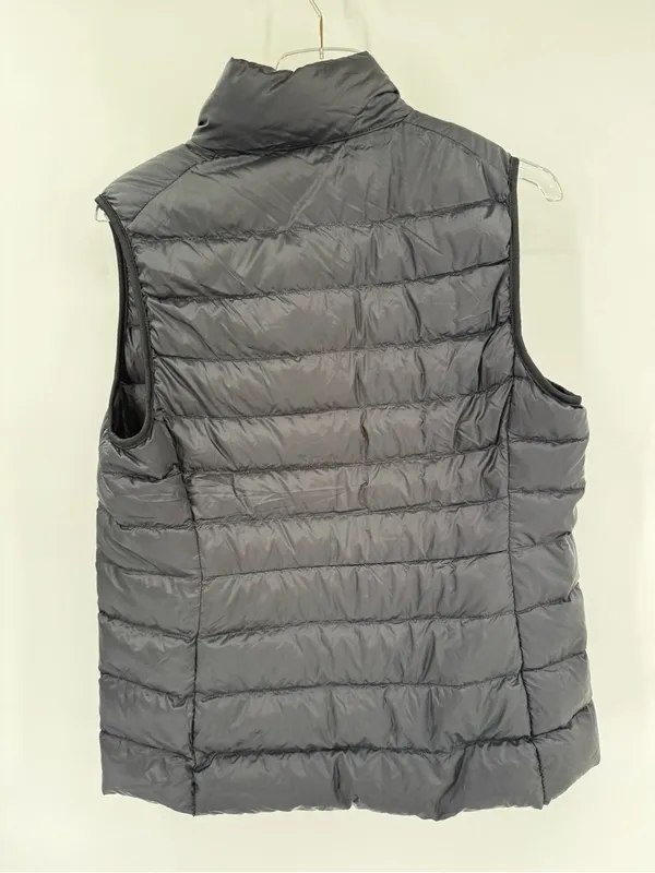 uniqlo ultra light down vest size large‎ - Image 2