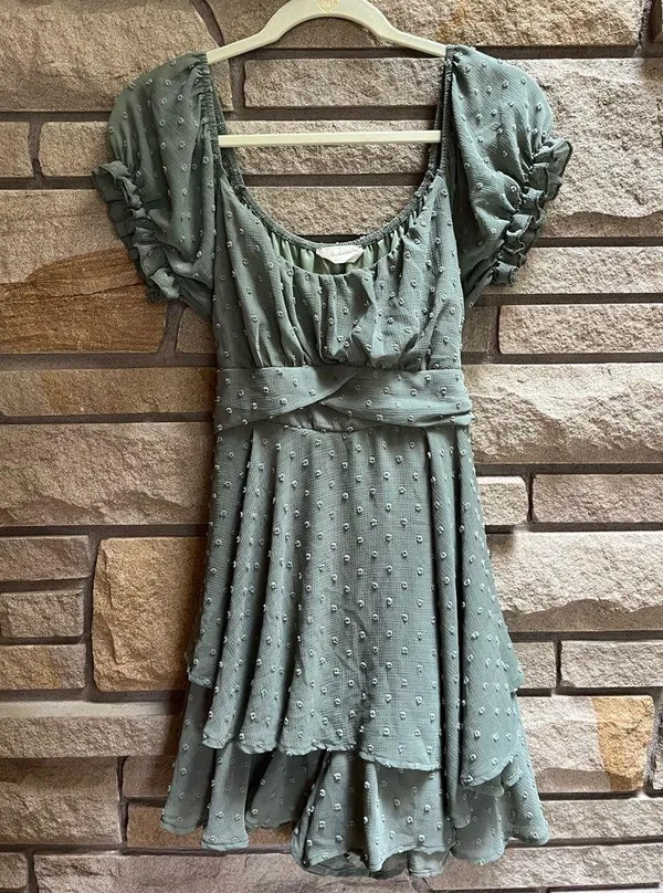 Altar’d State Haisley Layered Crossover Romper Sage Green Swiss Dot XL - Image 12