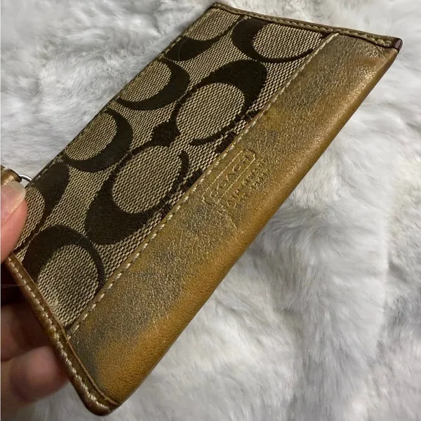 COACH Brown Signature Canvas Coin purse with Keychain - Image 4