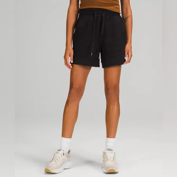 Lululemon Rippled Super-High-Rise Short 5" Black 4 - Image 3