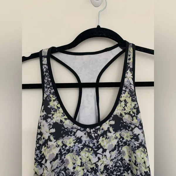 Lululemon racerback tank top - Image 3