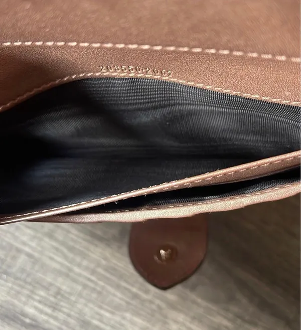 Gucci Wallet - Image 8
