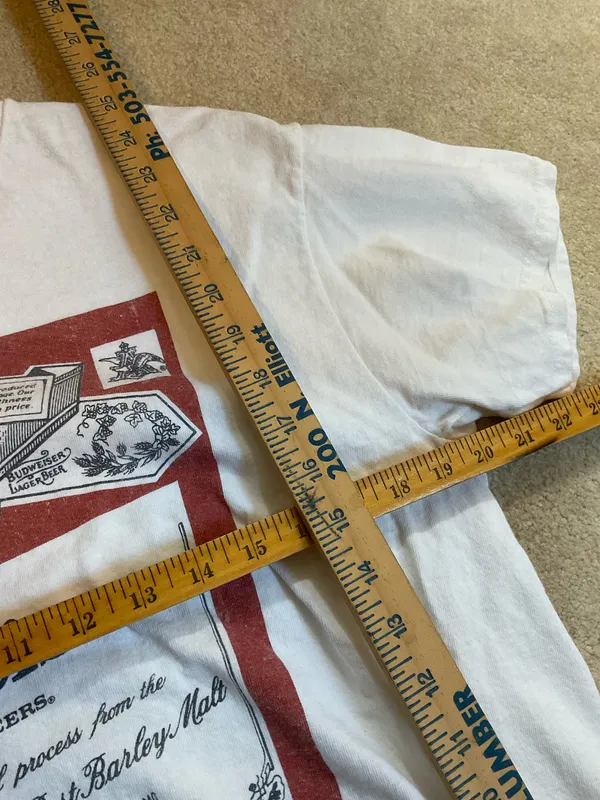 Budweiser T-Shirt Urban Outfitters Vintage Style Medium - Image 4