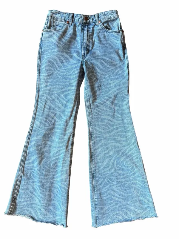 Wrangler Flare Leg Jeans Size 27x31 Wanderer High Rise Meow Laser Tiger Country - Image 3
